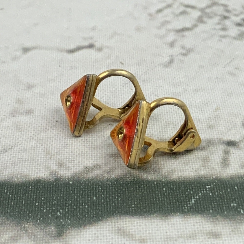 Gold Toned Triangle Shaped Earrings Red Clip Ons Fashion Jewelry Stud - Picture 2 of 3
